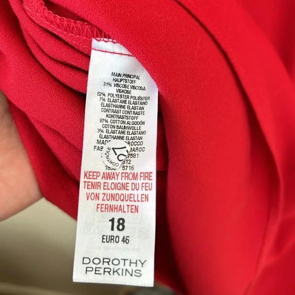 Dorothy Perkins Red Shift Dress with Peter Pan Leopard Collar, size 18UK or 14US - Picture 10 of 10